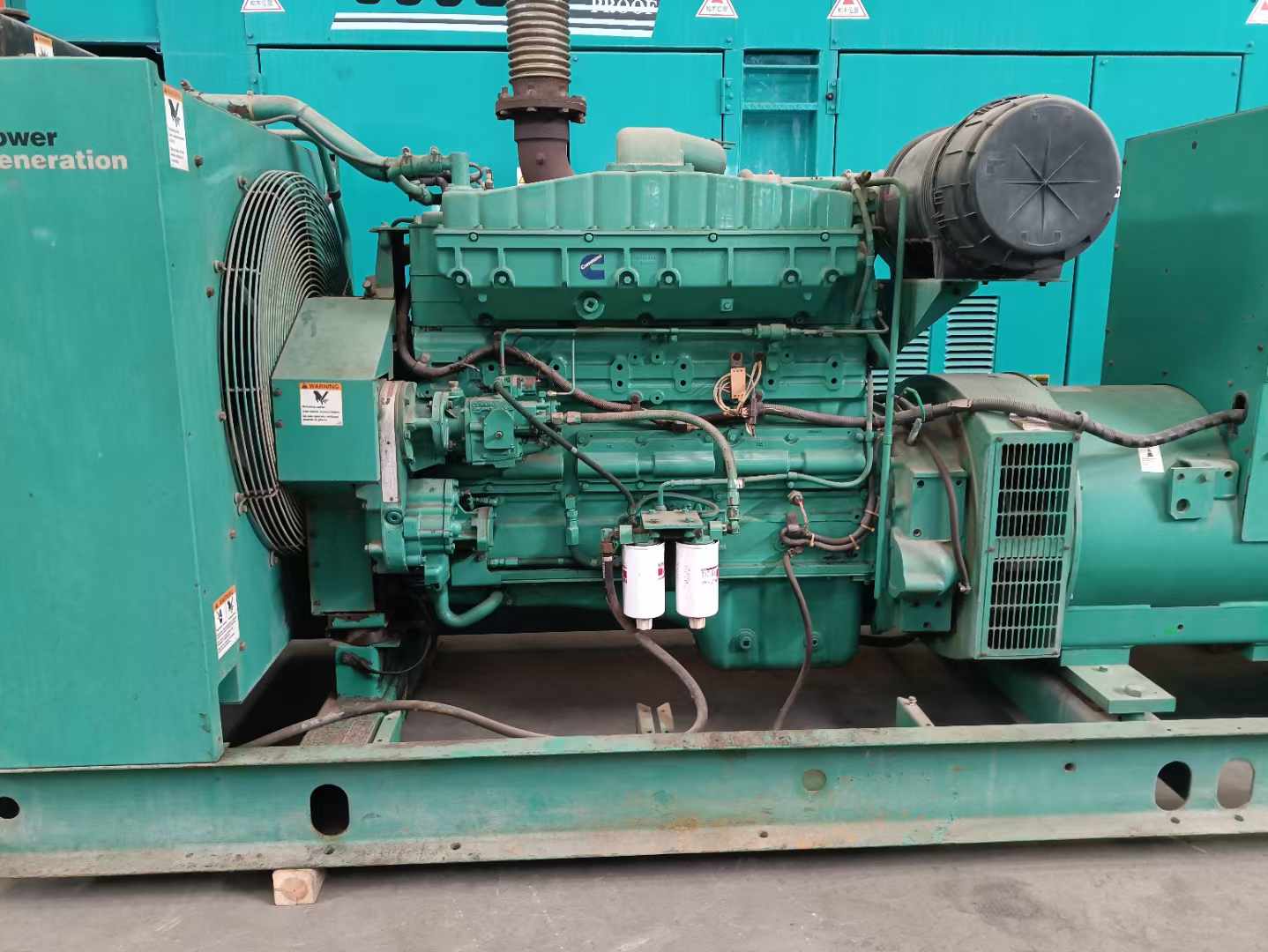 当雄过载会对 600kW 柴油发电机组造成哪些损害?