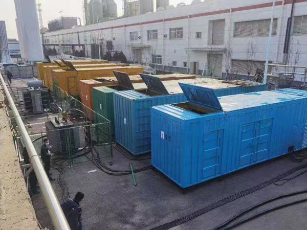 当雄380V和690V电压的电缆线相同吗?